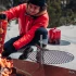 Höfats TRIPLE Table til grill og stegning på TRIPLE bålfade